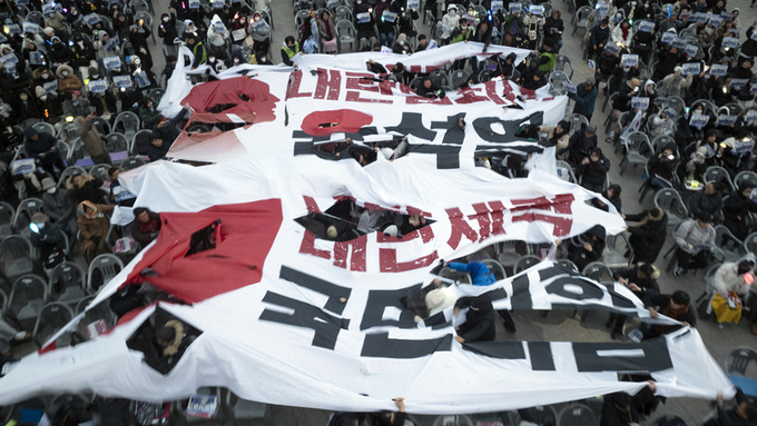 탄핵안 가결 후 첫 주말 전국서 '윤대통령 퇴진' 촉구 목소리