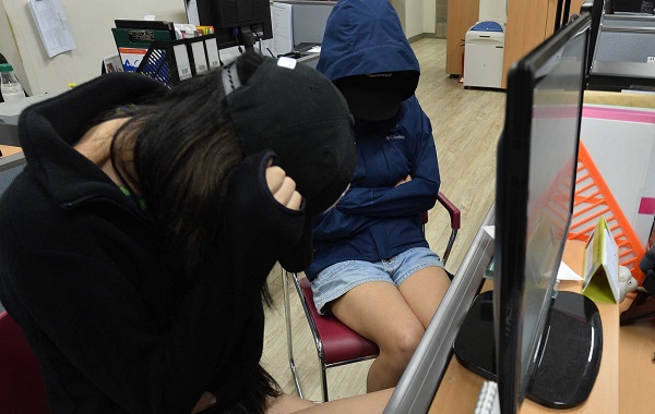 관광비자를 받고 국내에 입국, 서울과 제주를 오가며 성매매를 일삼던 태국인 성전환 여성들이 구속됐다.